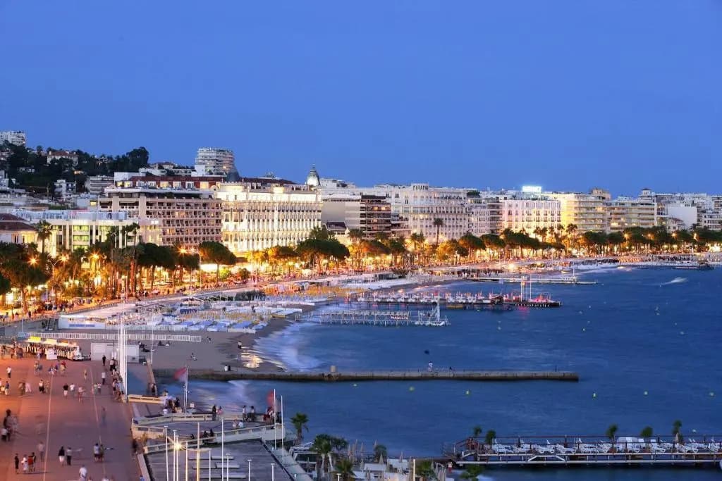 Coeur de Cannes - 2 pièces moderne - Photo 1