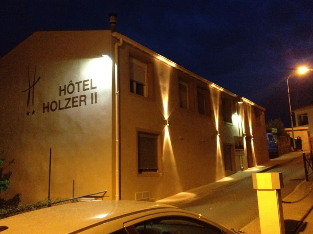 Hôtel Holzer II - Photo 1