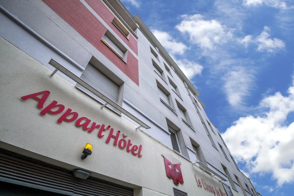 KOSY Appart’Hôtels – Le Champ de Mars - Photo 1