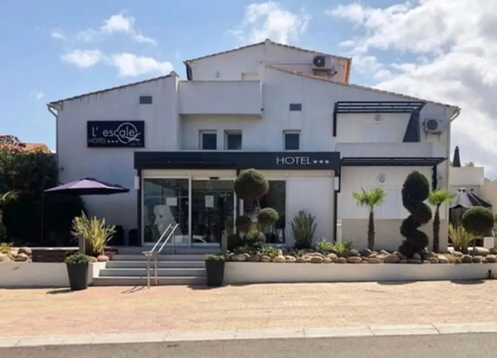 Hôtel L'Escale Coté Port - Photo 1