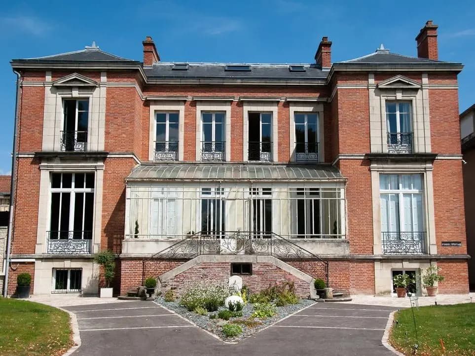 Maison M Troyes - Photo 1