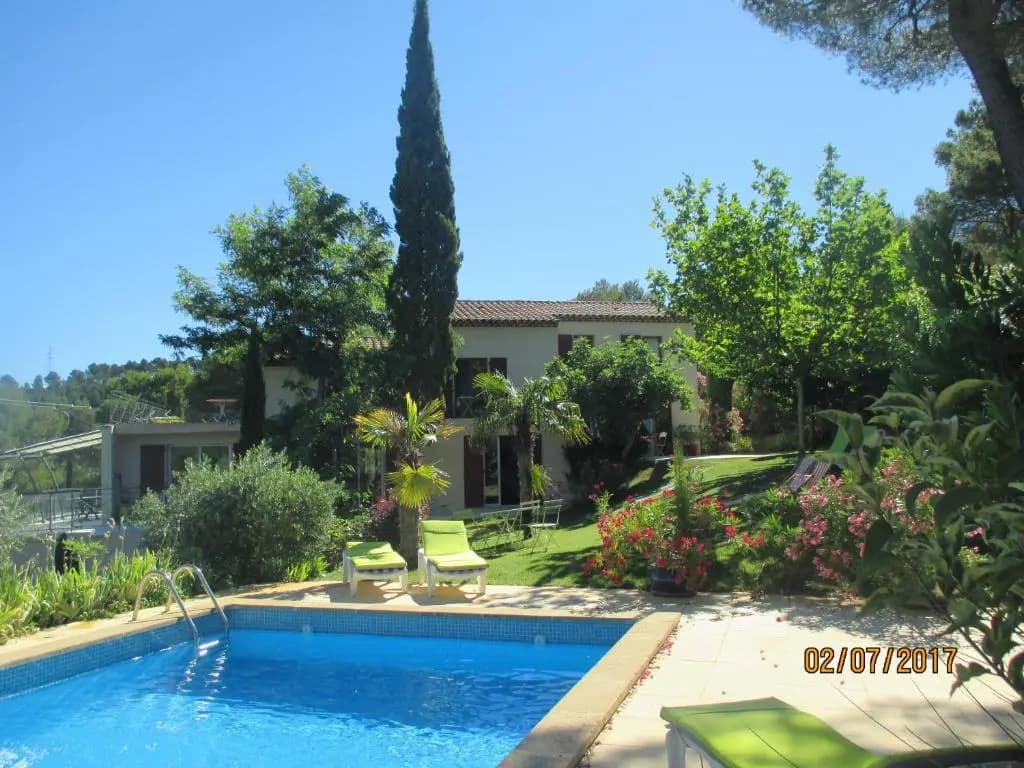 Villa Boulou - Photo 1