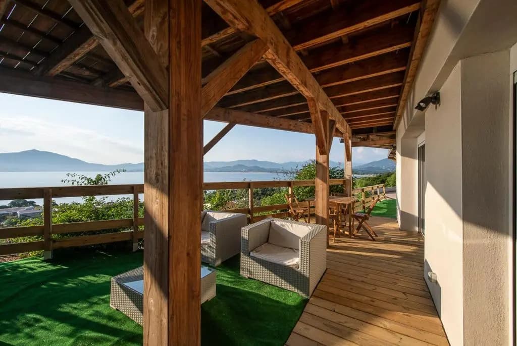 T2 vue sur le golfe d'Ajaccio - Photo 1