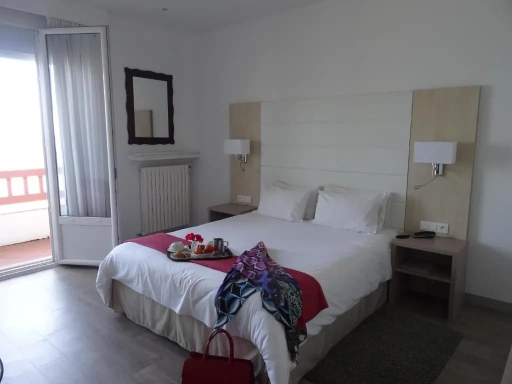 Hotel Uhainak - Photo 1