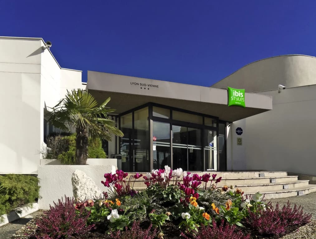 ibis Styles Lyon Sud Vienne - Photo 1
