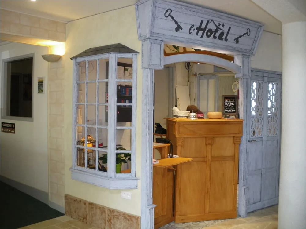 Logis Hôtel Come Inn - Photo 1