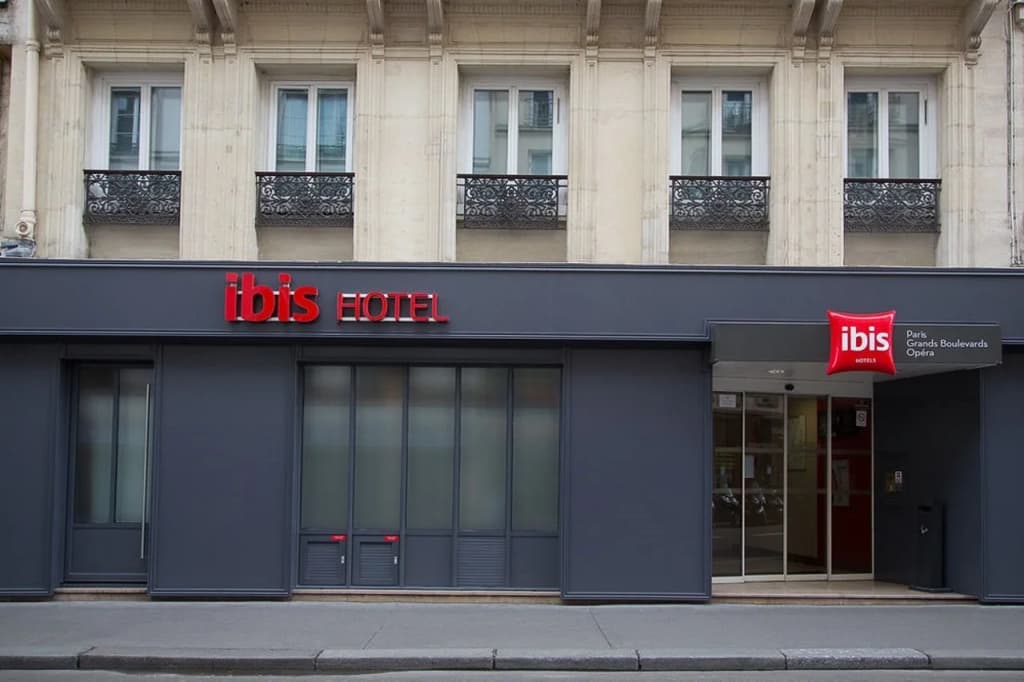 Ibis Paris Grands Boulevards Opera 9th - Photo 1