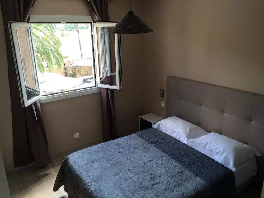 Auberge le Montana - Photo 1