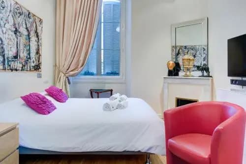 IMMOGROOM- Modern renoved - bright and Spacious- CONGRESS/BEACHES - Photo 1