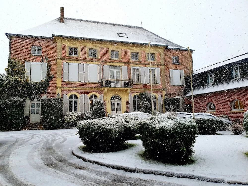 hotel le clos du montvinage - Photo 1