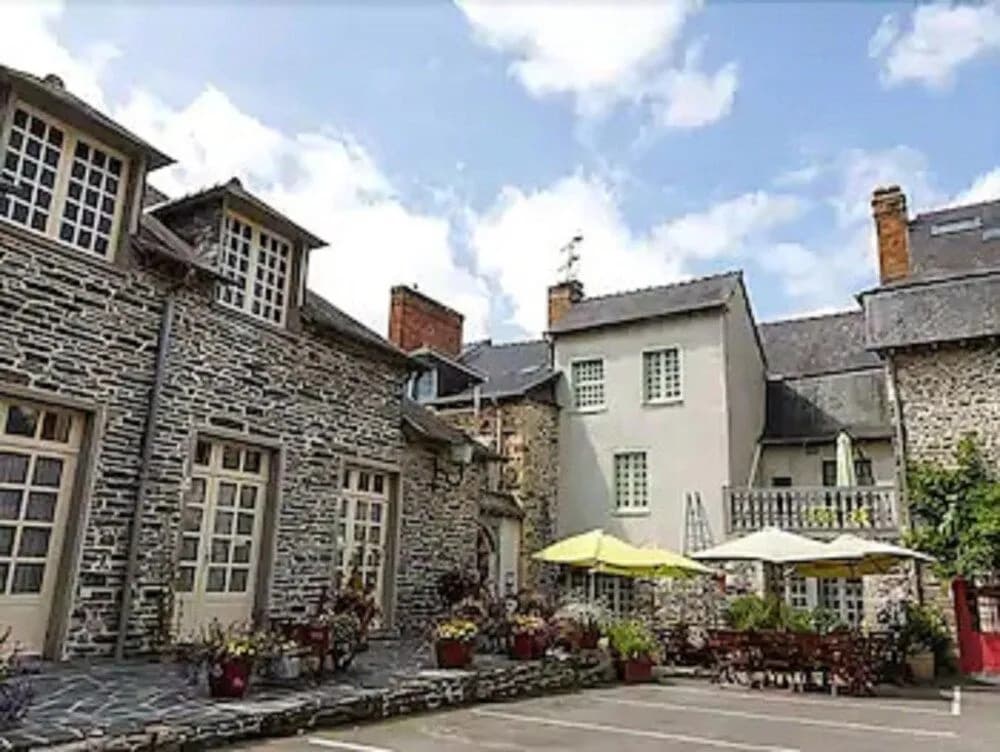 Auberge du Cheval Blanc - Photo 1