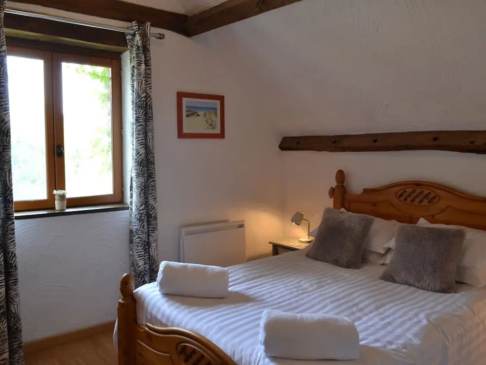 Hirondelle Farm - Photo 1