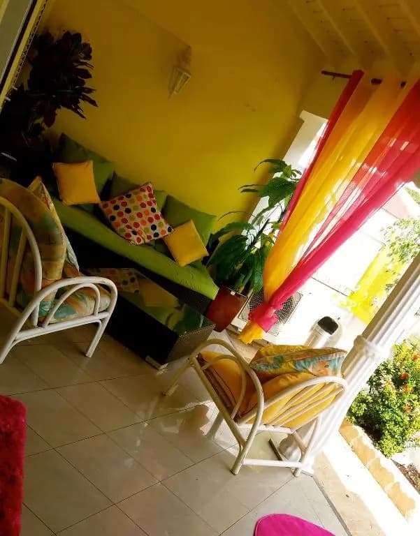 Butterfly Hostel - Photo 1