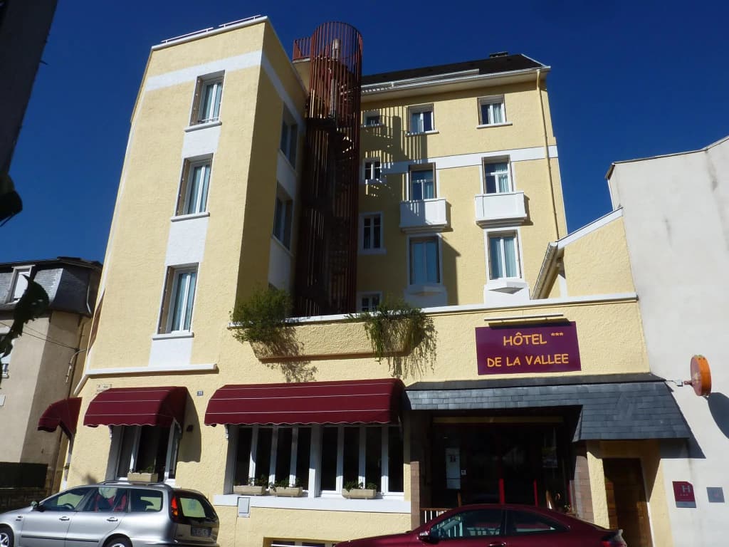 Hôtel de la Vallée - Photo 1