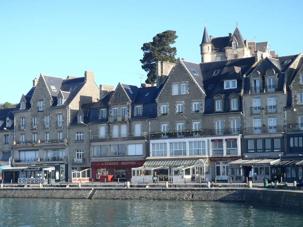 Le Continental - Photo 1