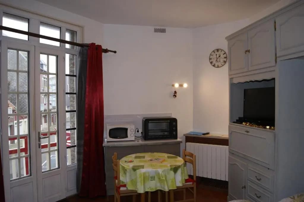 La Précieuse - Photo 1