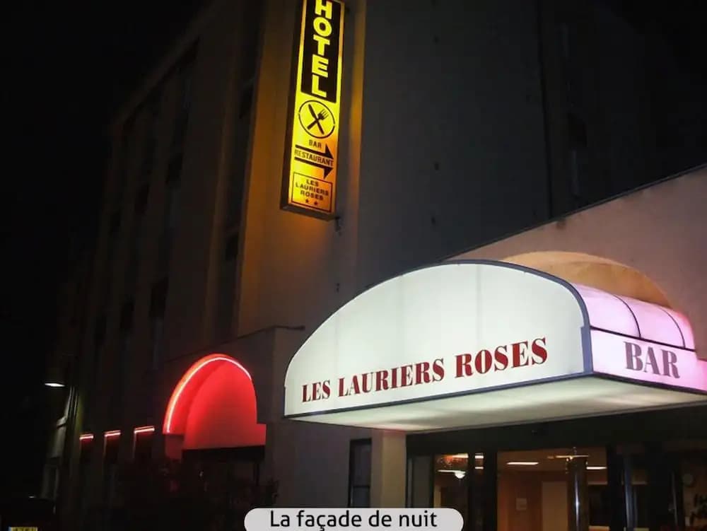 Hotel des Lauriers Roses - Photo 1