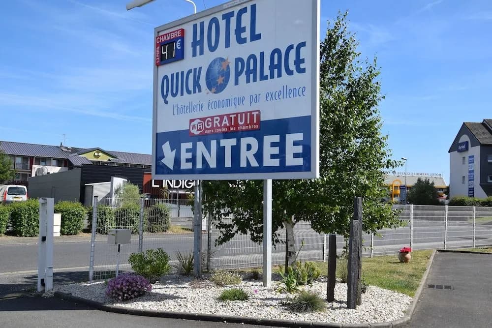 Quick Palace St Brieuc Tregueux - Photo 1