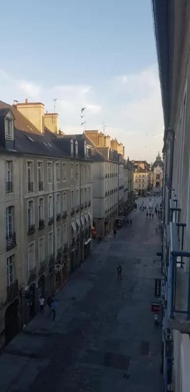 Mairie -Appt 75m2 -3 Chbres Separees - Photo 1