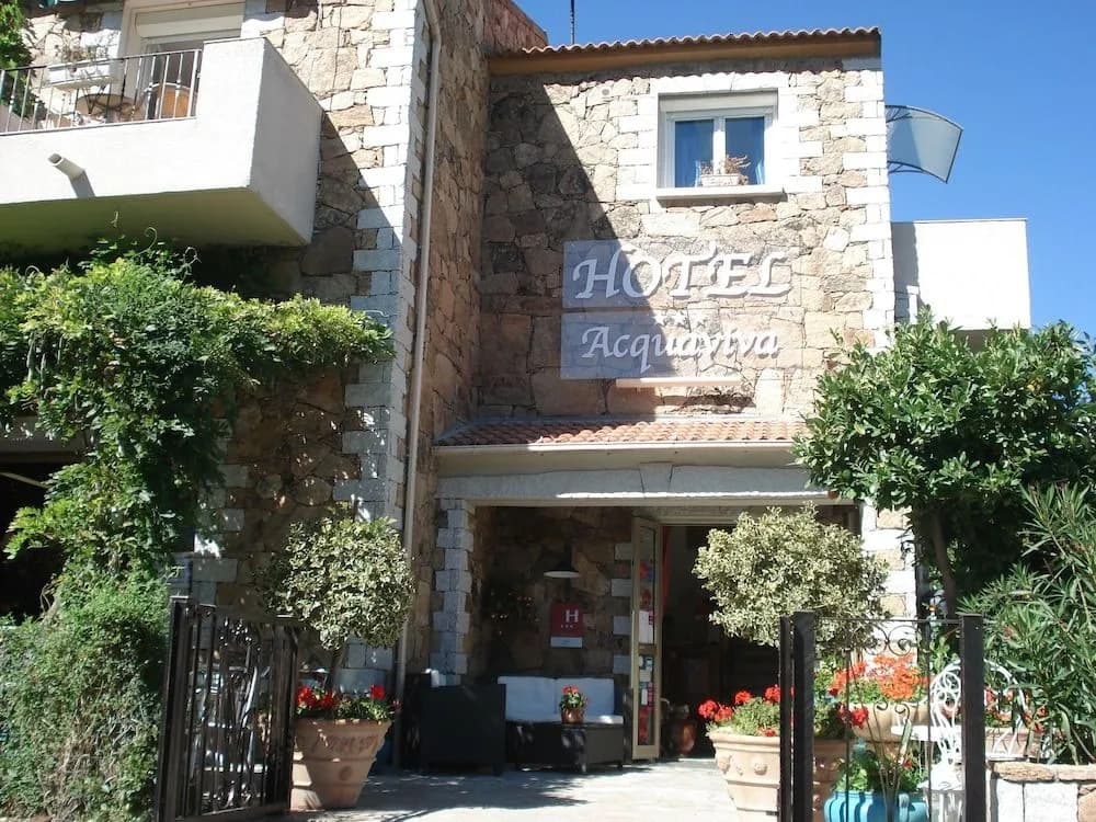 Acquaviva - Photo 1