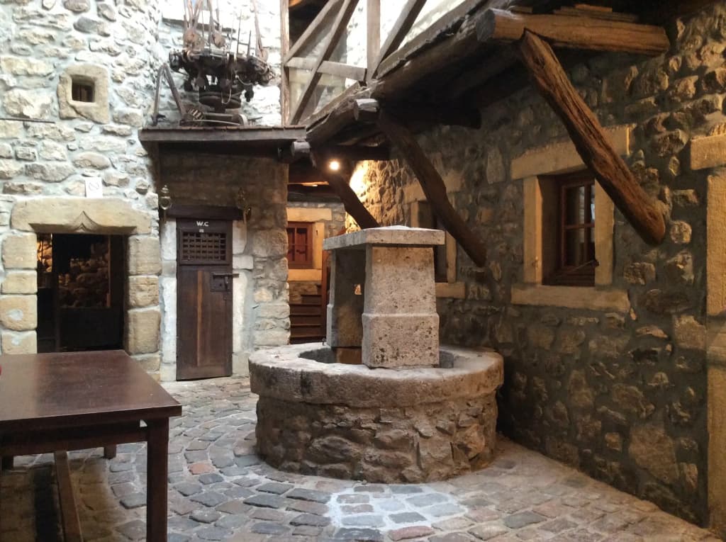 Aux Prisons de Montagny - Photo 1