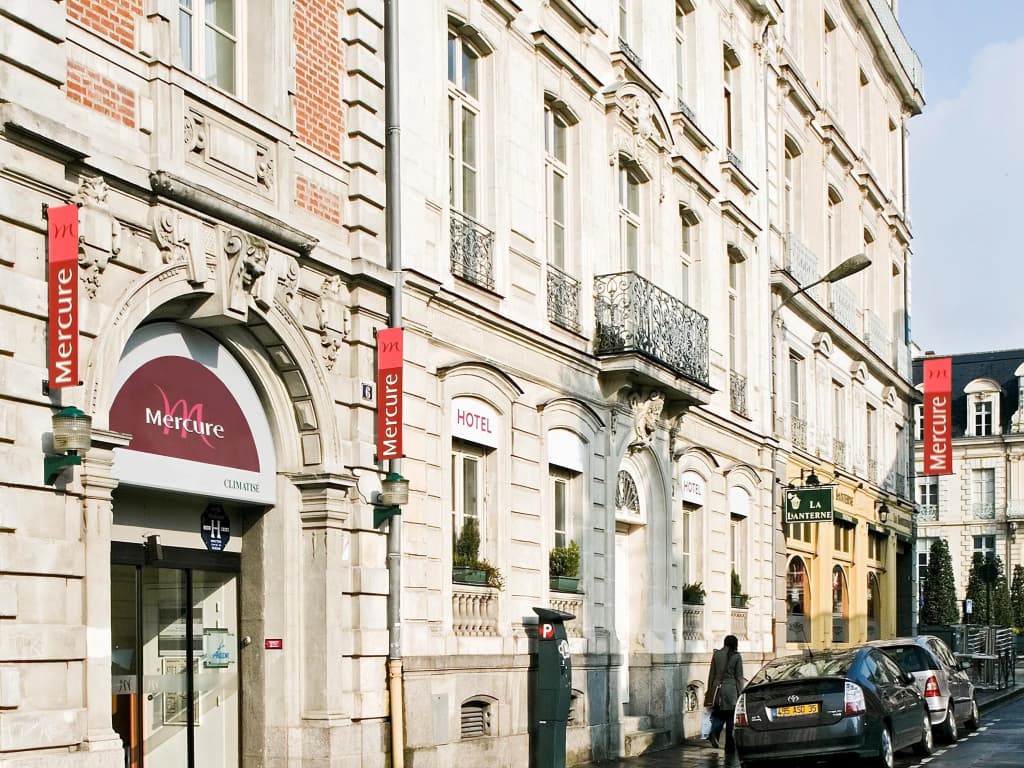 Mercure Rennes Place Bretagne - Photo 1