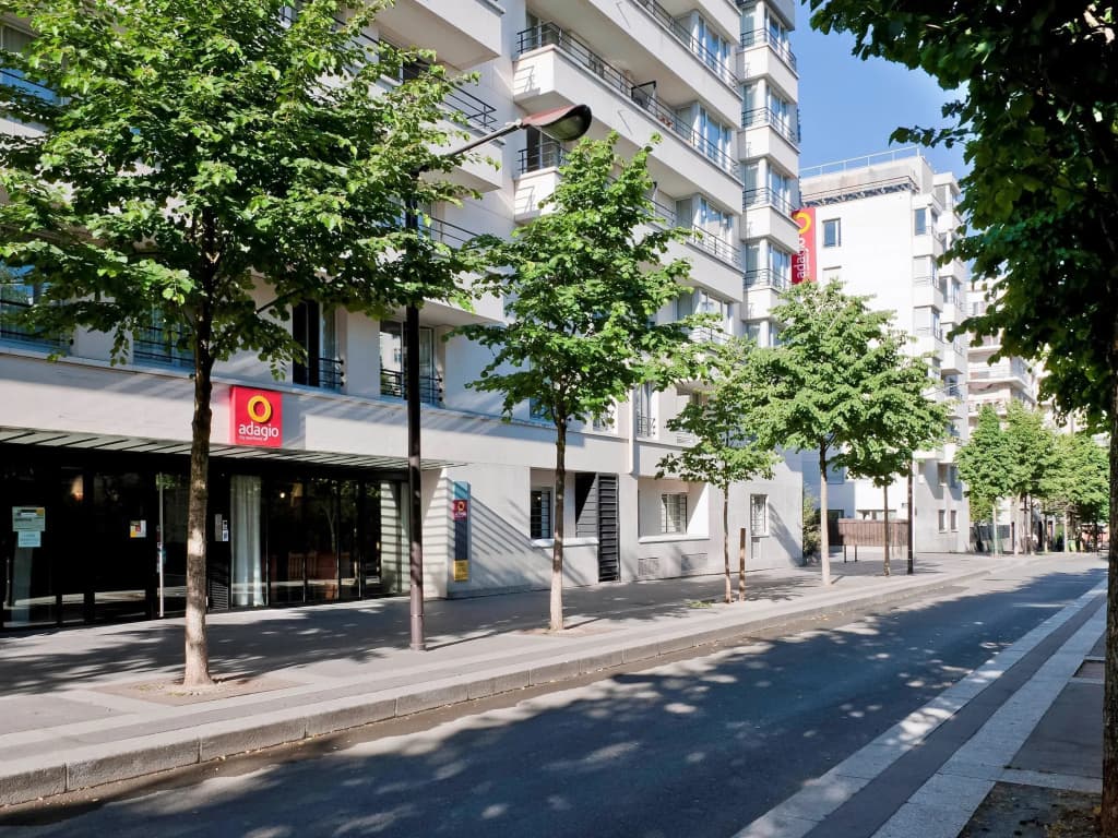 Aparthotel Adagio Paris Buttes Chaumont - Photo 1