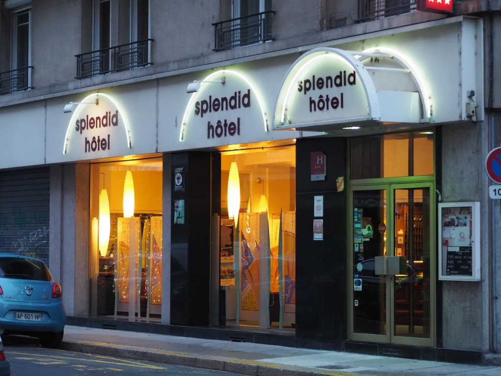 Splendid Hotel Centre Gare - Photo 1