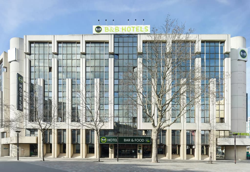 B&B HOTEL Paris 17 Batignolles - Photo 1