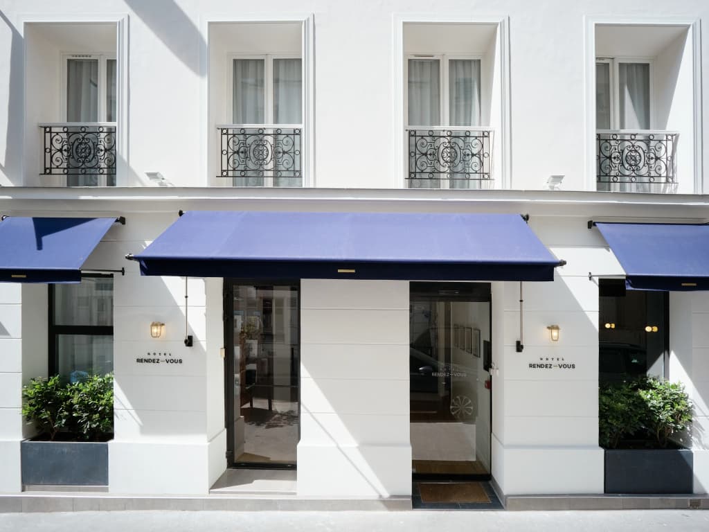 Hotel Rendez-Vous Batignolles - Photo 1