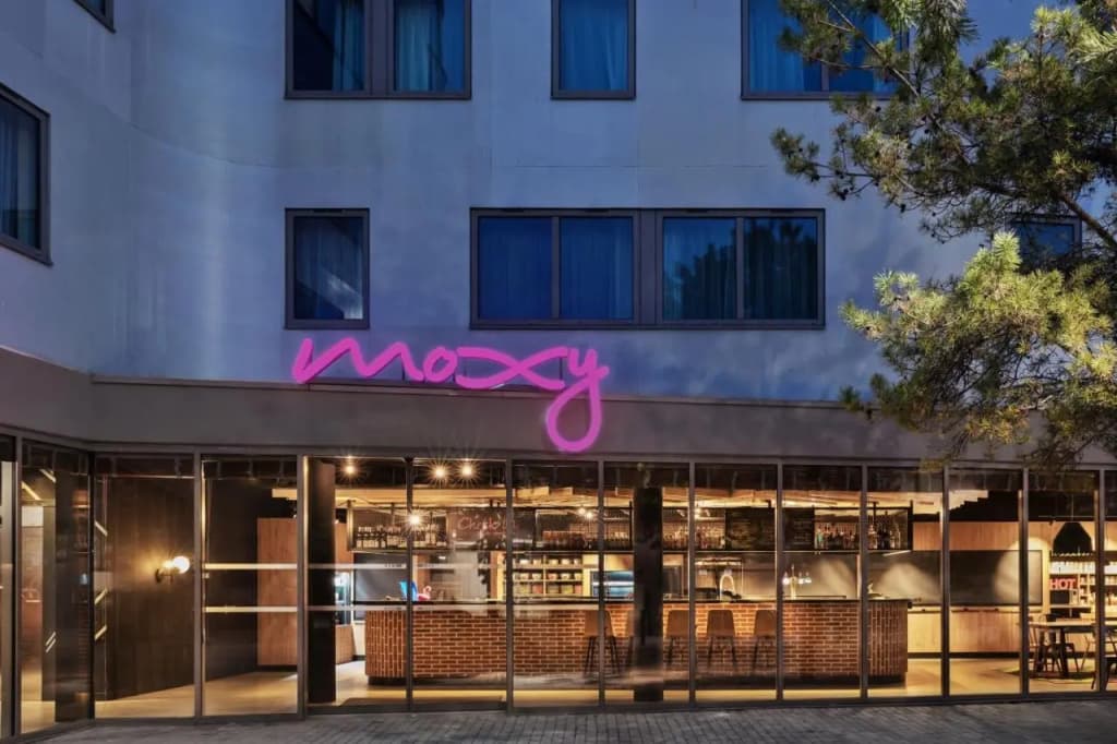 Moxy Amiens - Photo 1