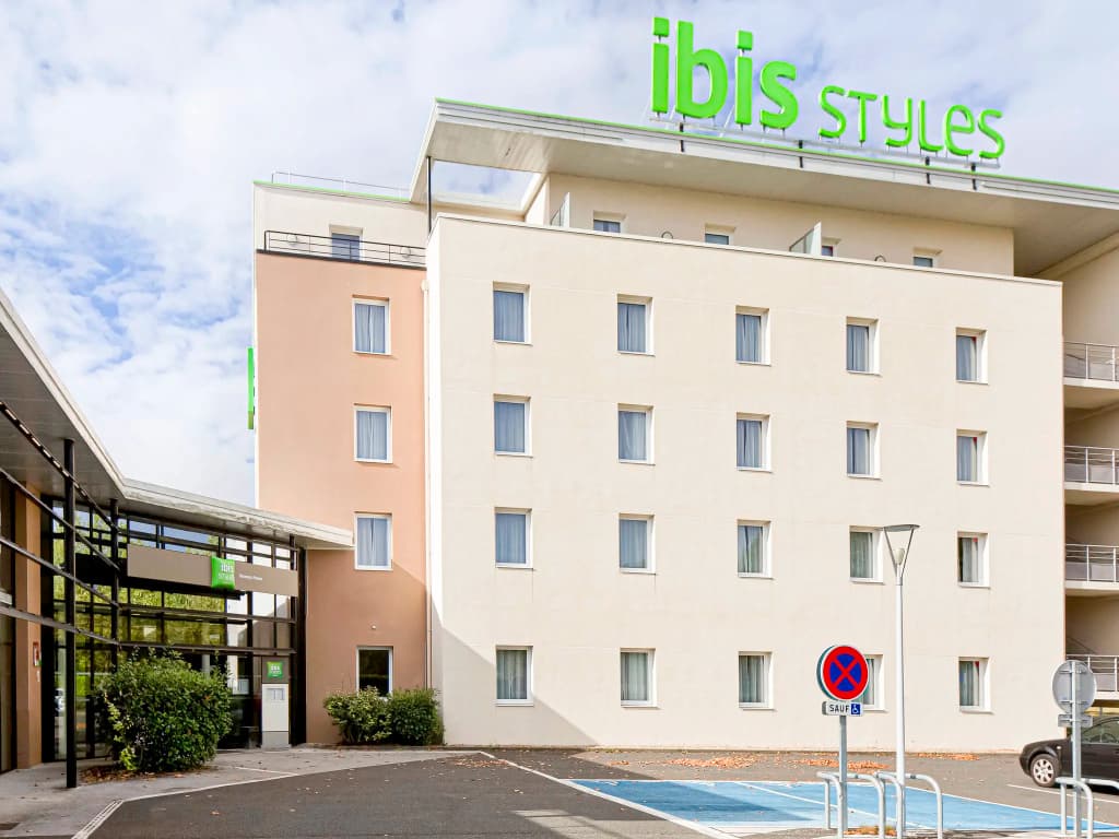 ibis Styles Montargis Arboria Hotel - Photo 1