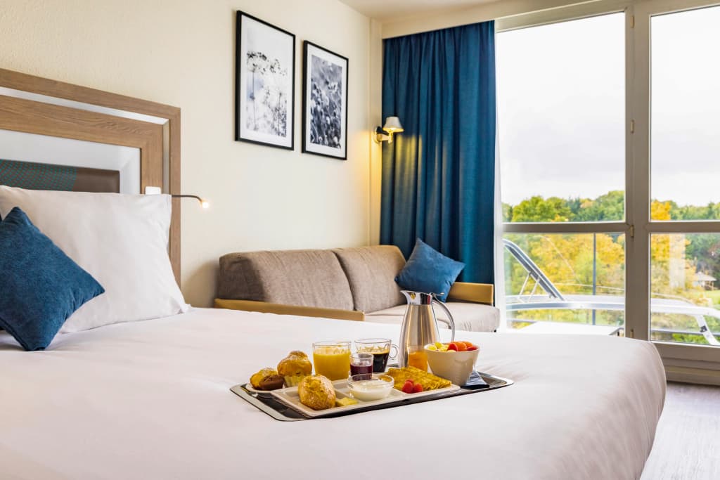 Hôtel Novotel Senart Golf de Greenparc - Photo 1