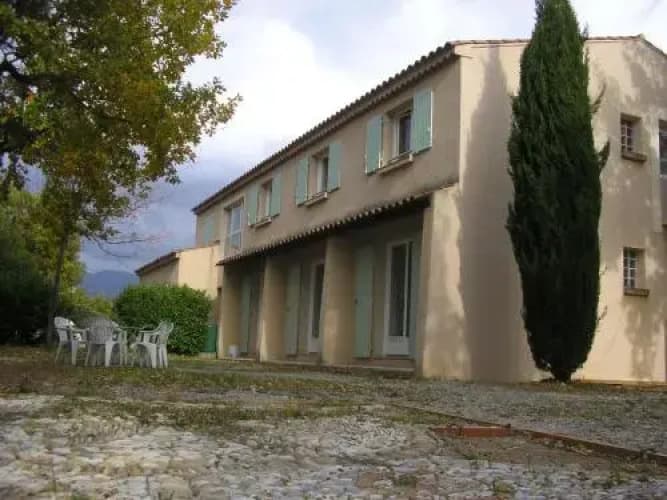Maison Des Lacs