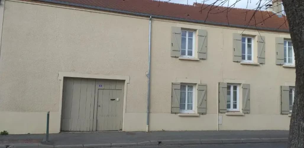Maison Cosy a Ury
