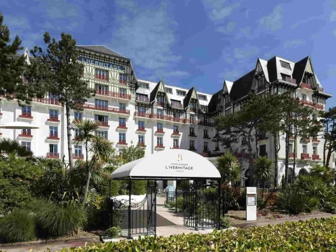 Hôtel Barrière l'Hermitage