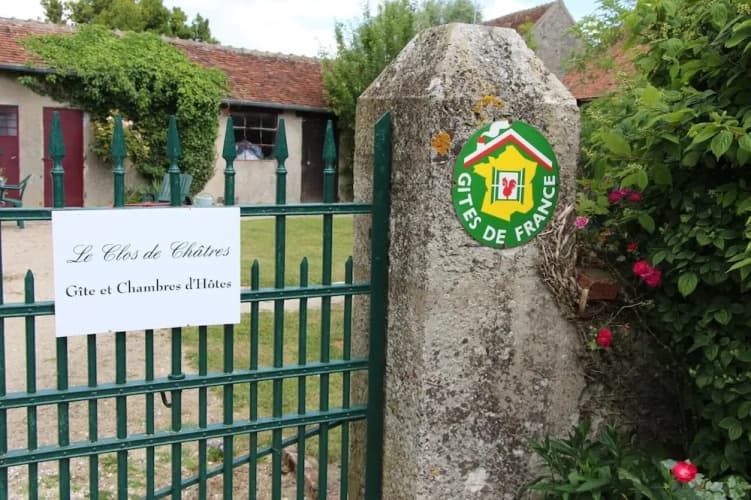 Les Chambres d'hôtes Le Clos de Châtres