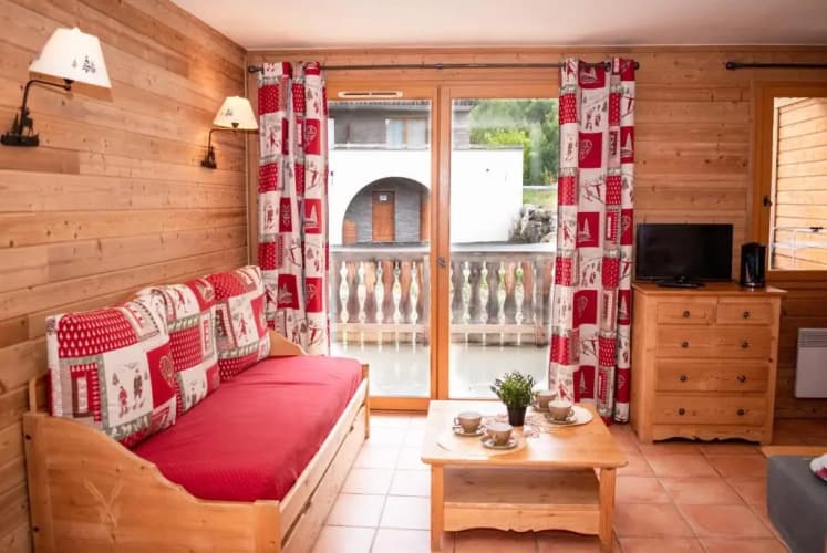 Les Chalets de Praroustan by Actisource