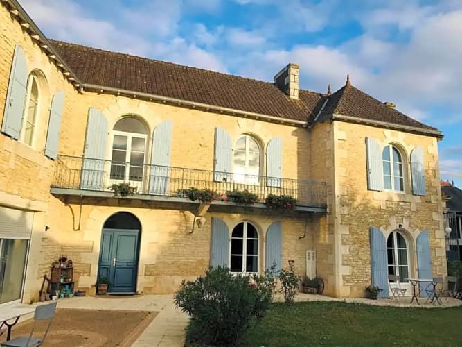 Les Clos Bleus