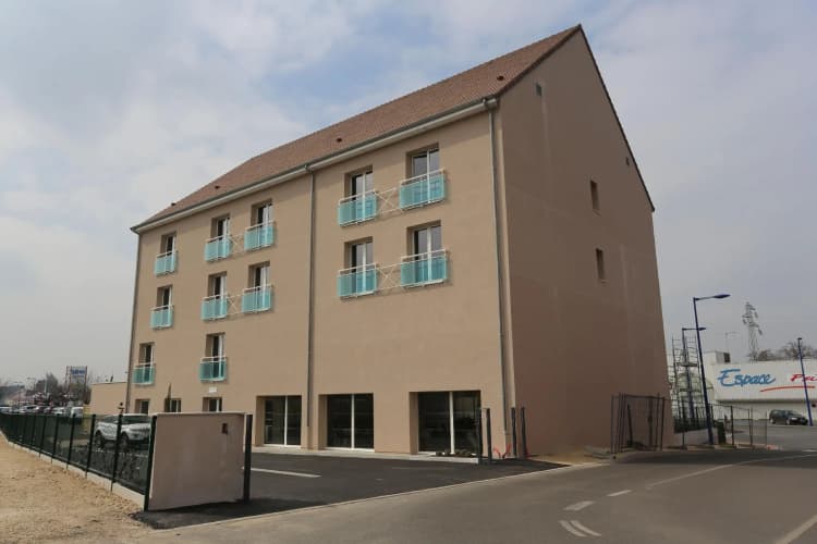 Le Konine