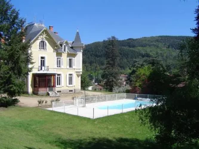 Le Domaine Des Soyeux
