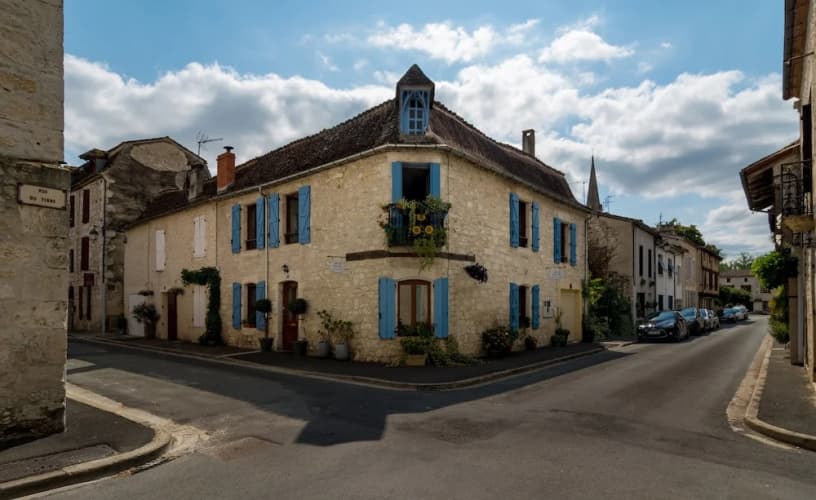 Maison d'Angle